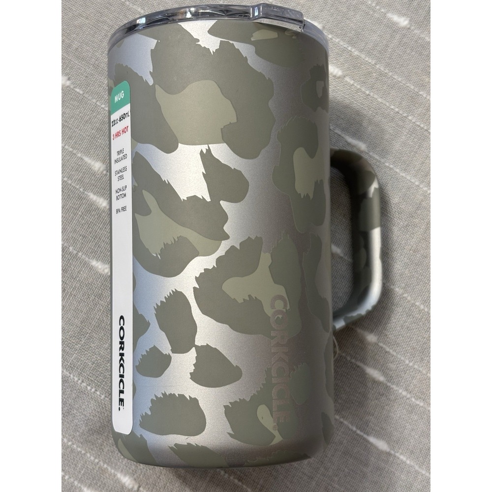 NWT Corkcicle Snow Leopard 22 oz Triple Insulated Coffee/Tea Drink Travel Mug